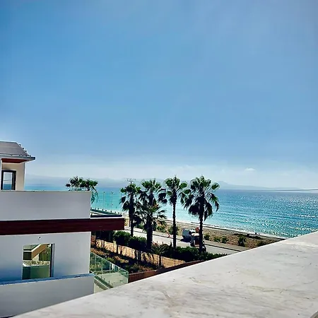 Villa Santa Barbara Seafront W Jacuzzi Pool